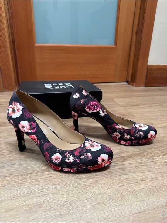 Naturalizer Shoes - Naturalizer Teresa Floral Print Platform Pumps